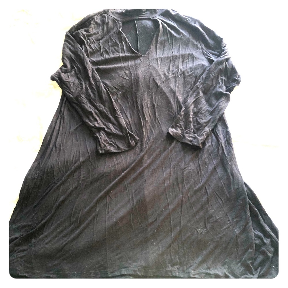 Black Long Sleeve V Neck Choker Style Tent Dress